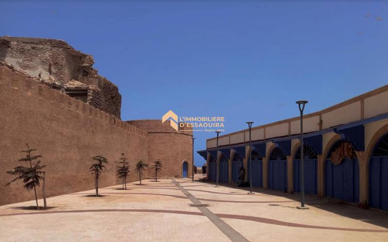 A l'entrée de la Médina (1)